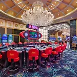 酒店 Les Ambassadeurs Casino&marina 4*