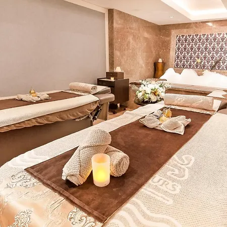 Les Ambassadeurs Casino&marina Hotell