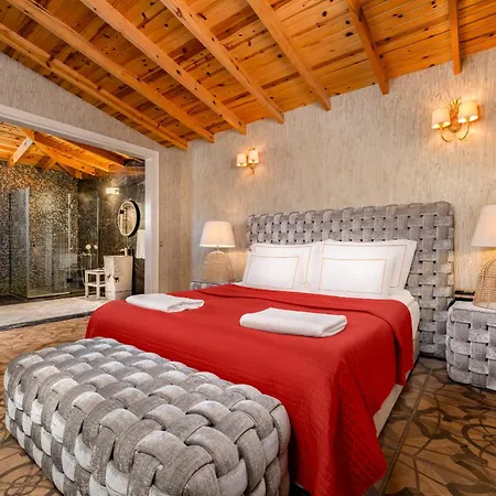 Les Ambassadeurs Casino&marina 4*