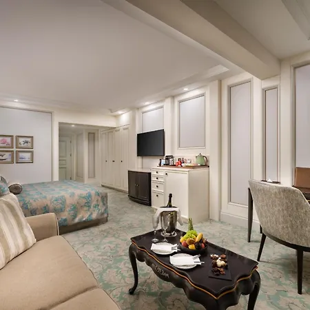 Les Ambassadeurs Casino&marina 4*