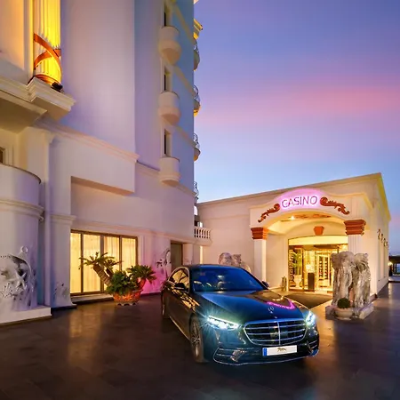 Les Ambassadeurs Casino&marina Hotell