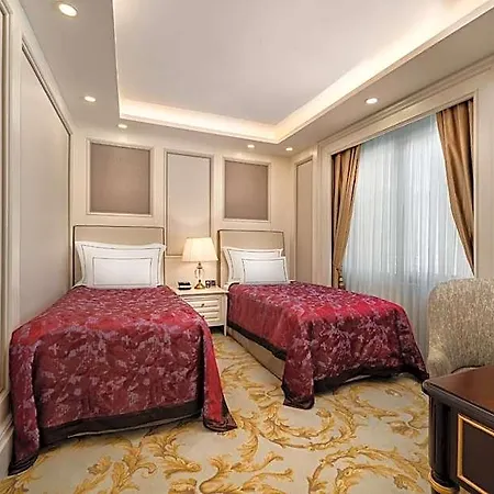 Hotel Les Ambassadeurs Casino&marina 4*