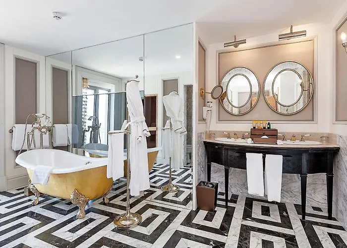 Les Ambassadeurs Casino&marina 4* Kyrenia (Northern Cyprus)