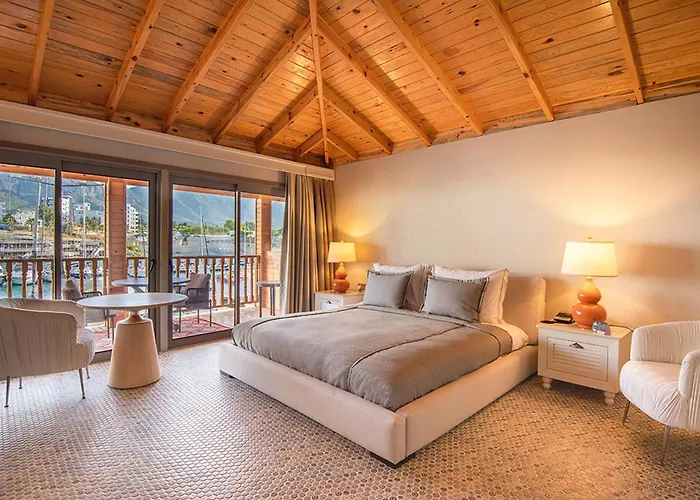 Les Ambassadeurs Casino&marina Hotel 4*