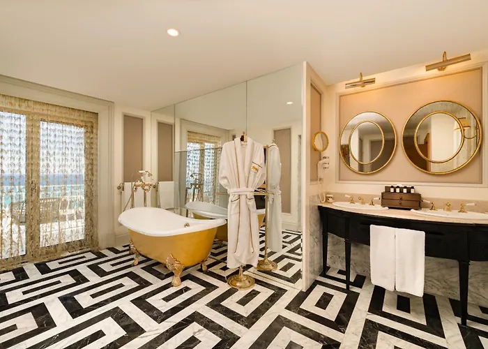 Otel Les Ambassadeurs Casino&marina Girne