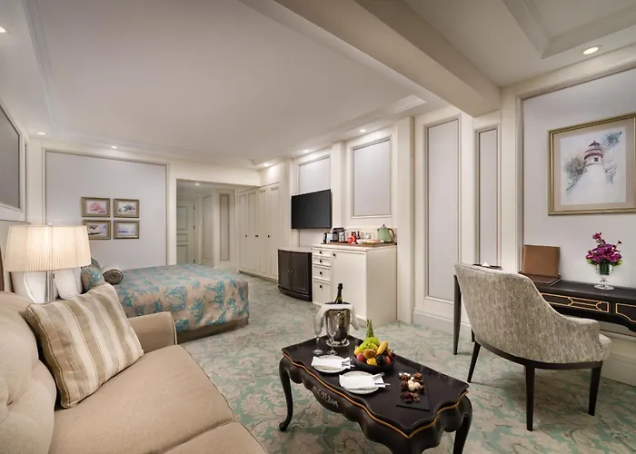 Les Ambassadeurs Casino&marina 4*