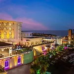 Hotel Les Ambassadeurs Casino&marina 4*