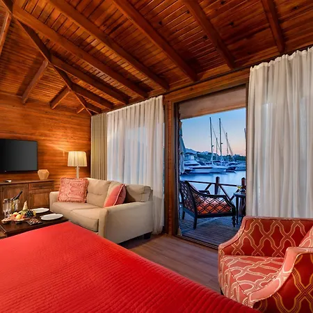 Les Ambassadeurs Casino&marina ホテル 4*