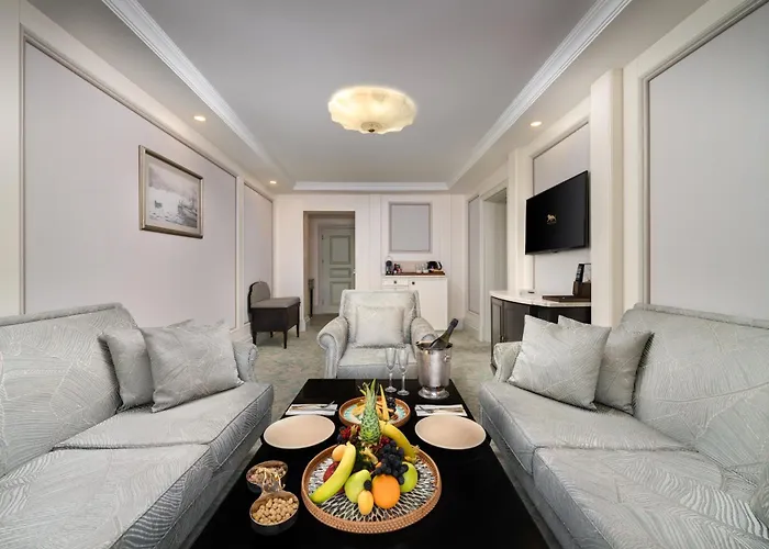 Les Ambassadeurs Casino&marina Hotel 4*