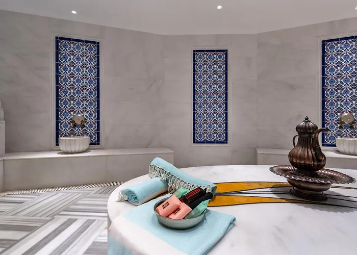 Hotel Les Ambassadeurs Casino&marina 4*